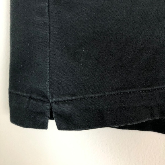 New York & Company Shorts - size 2 - Picture 3 of 8